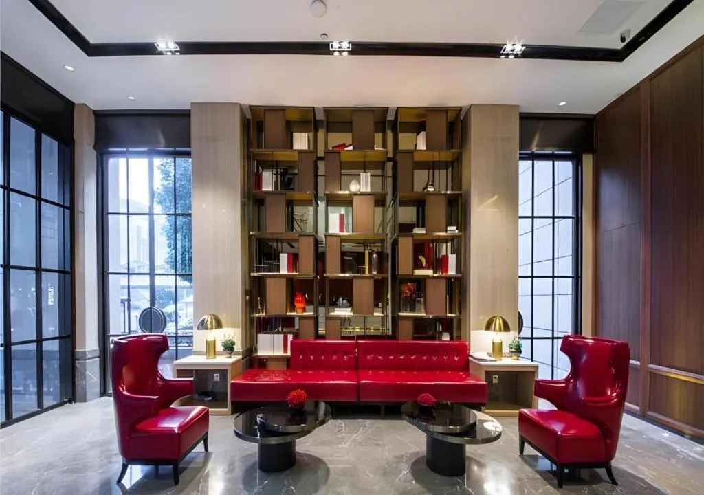 Echeng Hotel Changsha Evening News