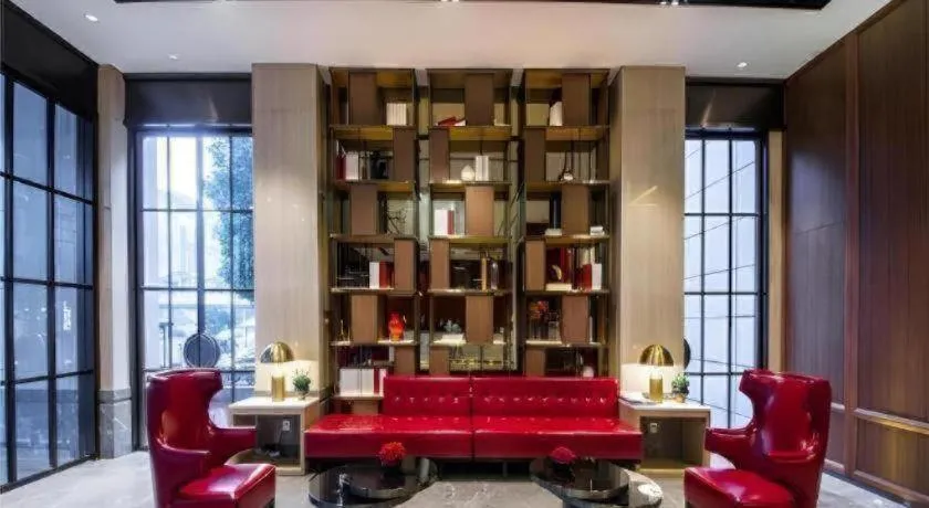 Echeng Hotel Changsha Evening News