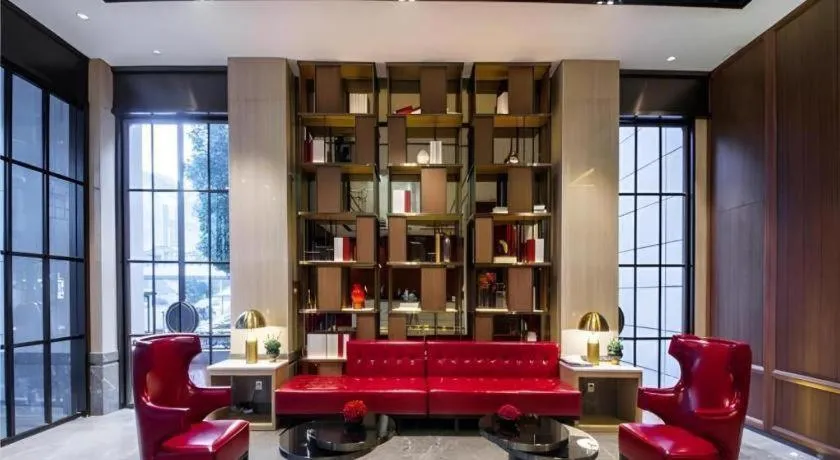 Echeng Hotel Changsha Evening News