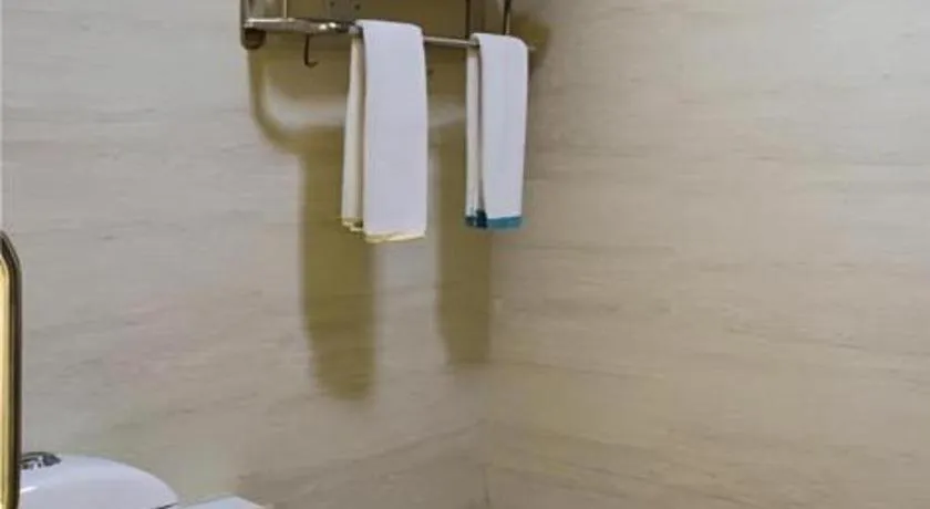 Jtour Inn Wuhan Hankou Railway East Plaza