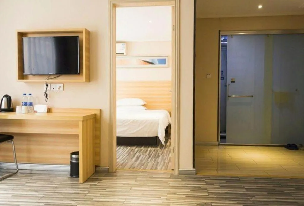 Bed in Jtour Inn Wuhan Hankou Railway East Plaza