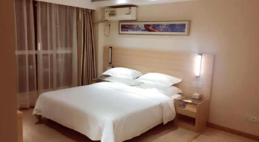 Bed in Jtour Inn Wuhan Hankou Railway East Plaza