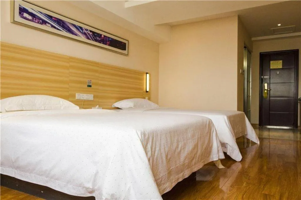 Bed in Jtour Inn Wuhan Hankou Railway East Plaza