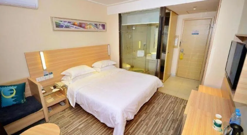 Bed in City Comfort Inn Wuhan Dongwu Avenue Light Rail Station