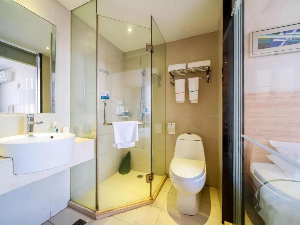 City Comfort Inn Wuhan Dongwu Avenue Light Rail Station