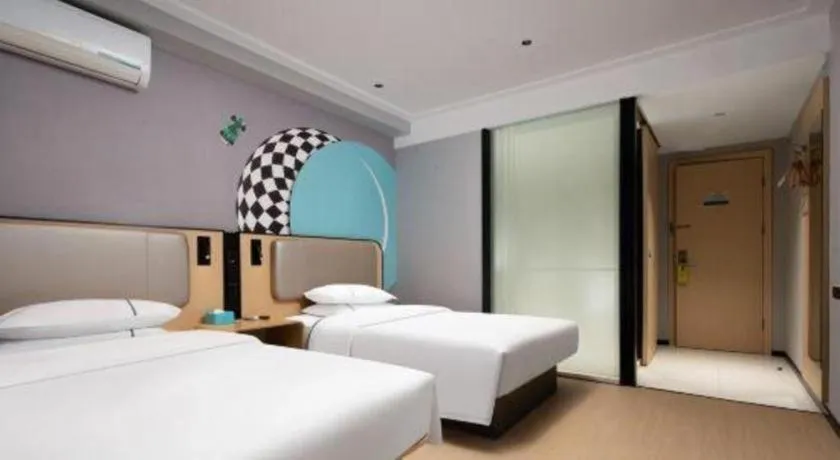 Bed in City Comfort Inn Wuhan Dongwu Avenue Light Rail Station