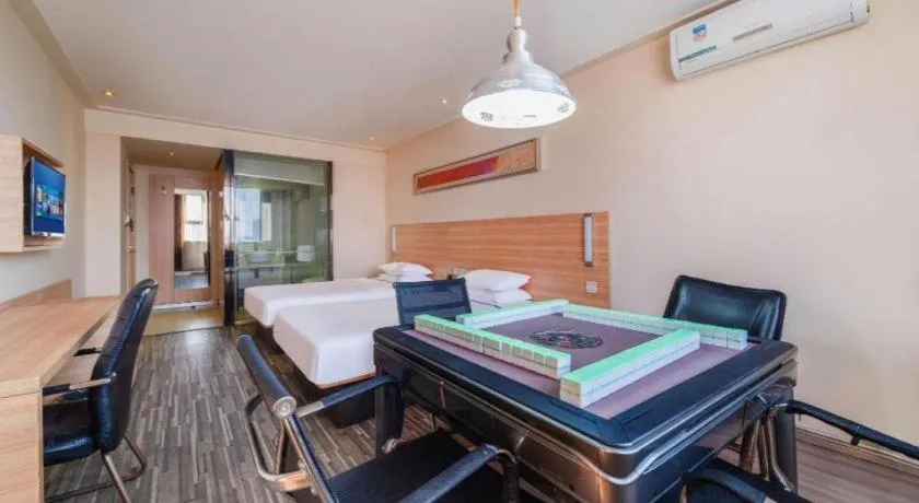 City Comfort Inn Wuhan Dongwu Avenue Light Rail Station