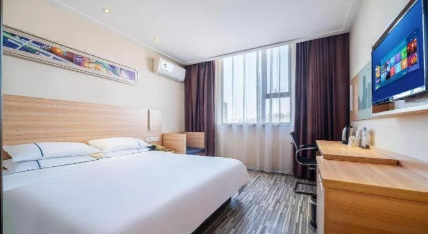 Bed in City Comfort Inn Wuhan Dongwu Avenue Light Rail Station