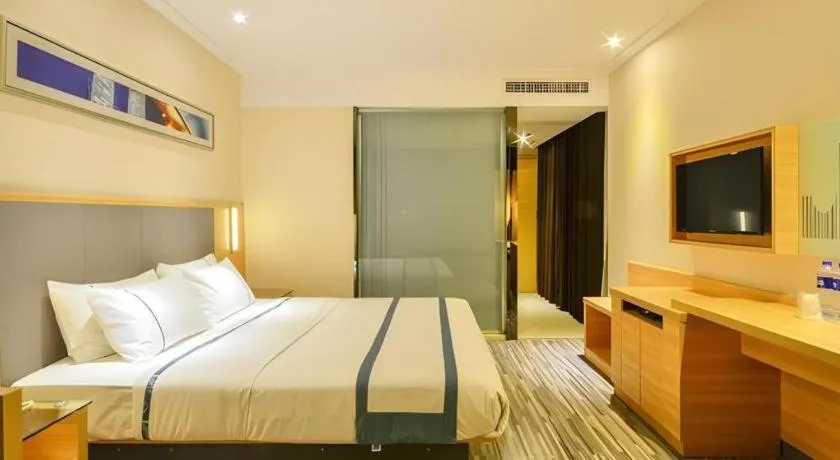 Bed in City Comfort Inn Xiao'gan City Beijing Road