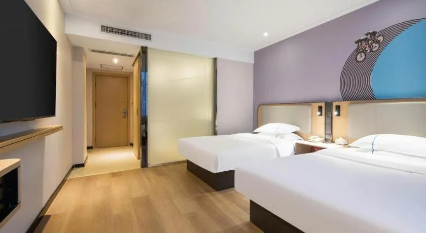 Bed in City Comfort Inn Xiao'gan City Beijing Road