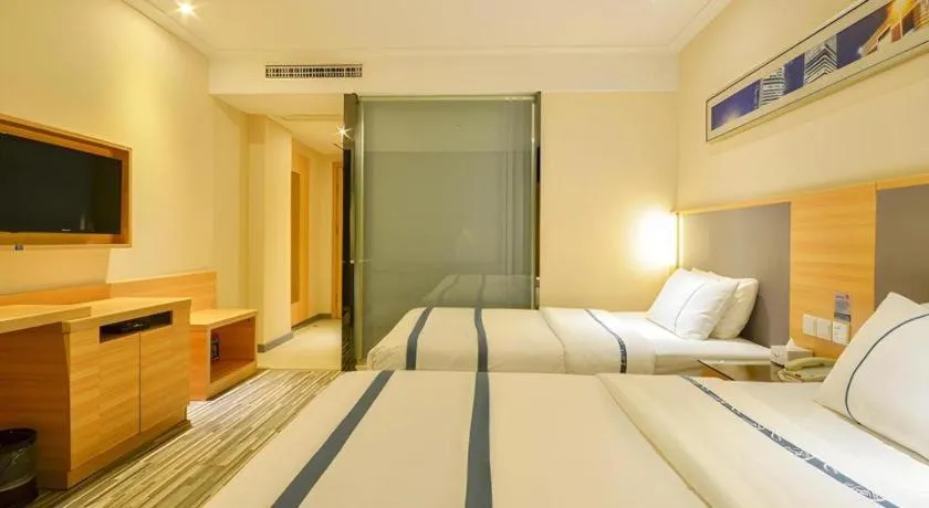 Bed in City Comfort Inn Xiao'gan City Beijing Road