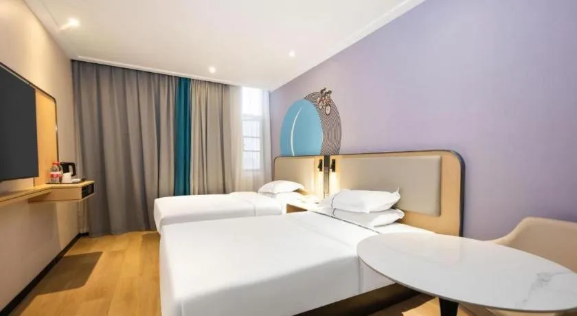 Bed in City Comfort Inn Xiao'gan City Beijing Road