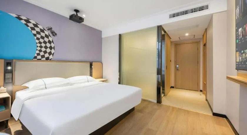 Bed in City Comfort Inn Xiao'gan City Beijing Road