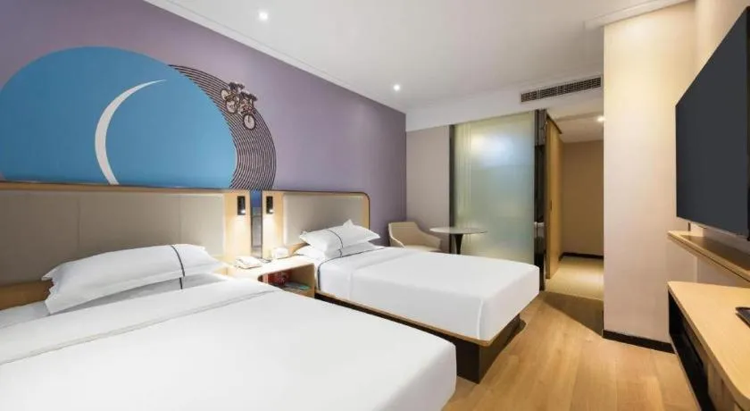 Bed in City Comfort Inn Xiao'gan City Beijing Road