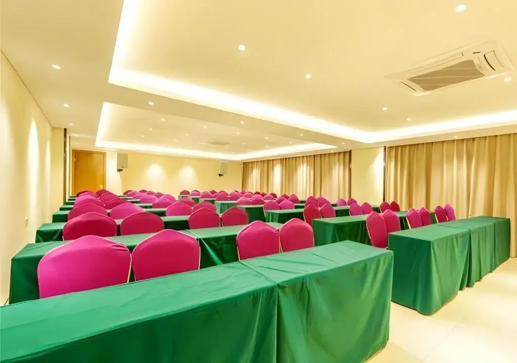 JTOUR Inn Hechi Yizhou Municipal Central Plaza JTOUR Inn Hechi Yizhou Municipal Central Plaza