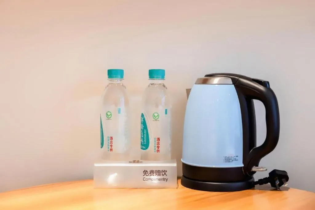 JTOUR Inn Hechi Yizhou Municipal Central Plaza