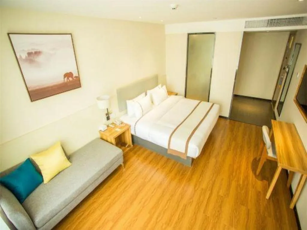 Bed in JTOUR Inn Hechi Yizhou Municipal Central Plaza