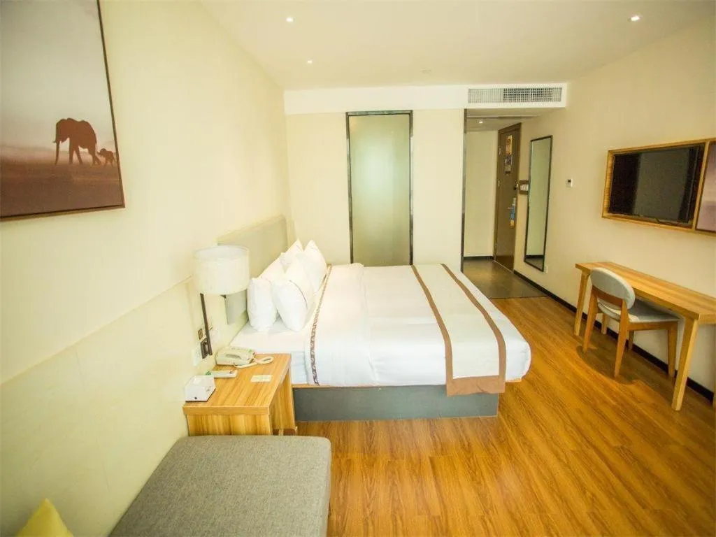 Bed in JTOUR Inn Hechi Yizhou Municipal Central Plaza