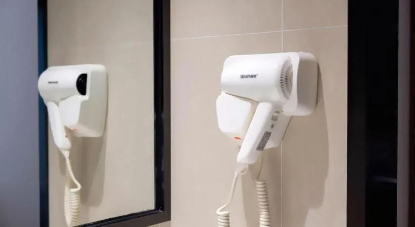 JTOUR Inn Hechi Yizhou Municipal Central Plaza