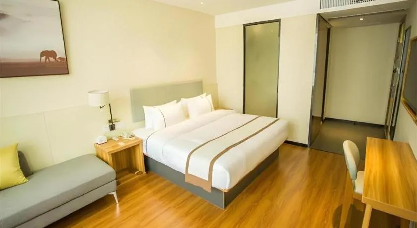 Bed in JTOUR Inn Hechi Yizhou Municipal Central Plaza