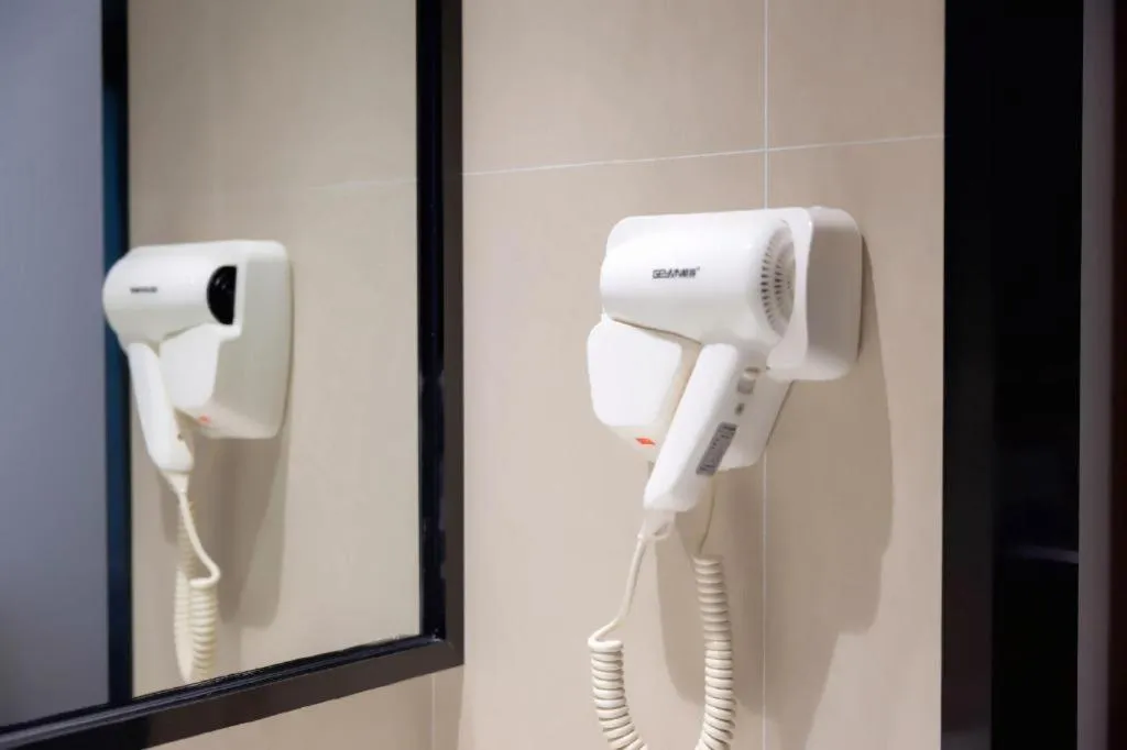 JTOUR Inn Hechi Yizhou Municipal Central Plaza