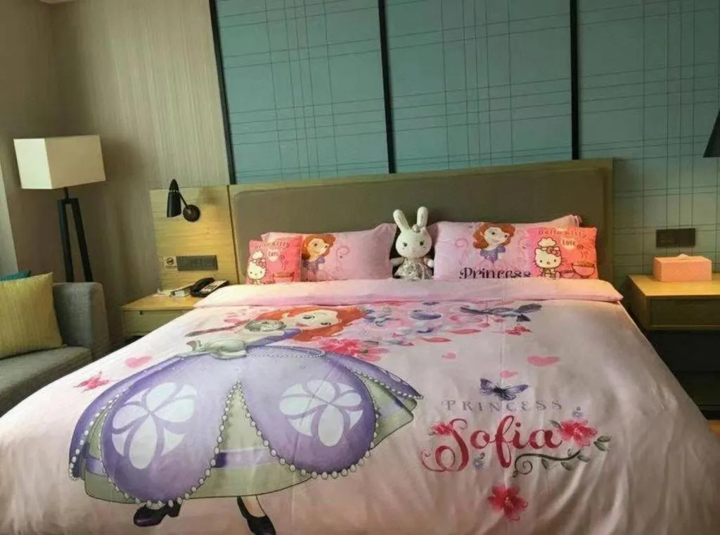 Bed in Echarm Hotel Nanning Chaoyang Square River View