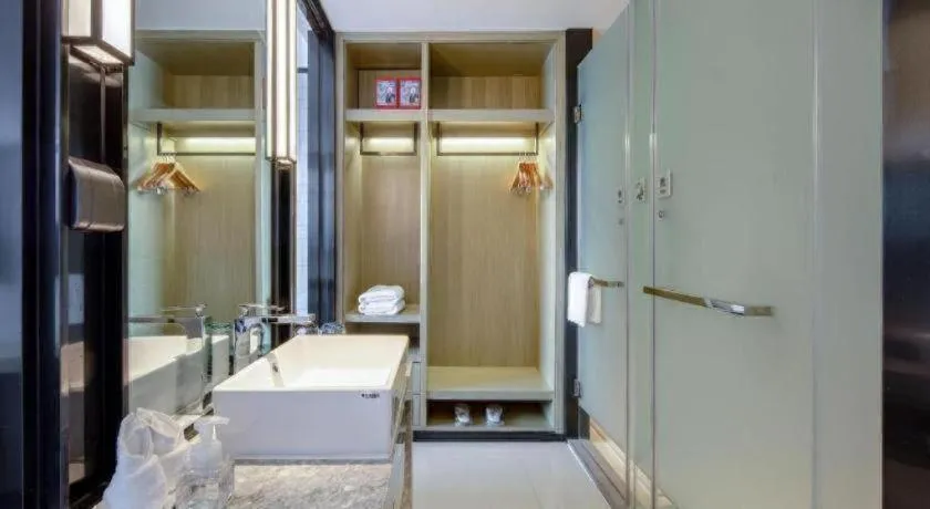 Bed in Echarm Hotel Nanning Chaoyang Square River View