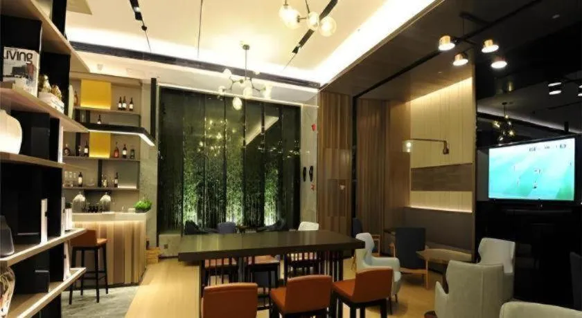 Echarm Hotel Nanning Chaoyang Square River View