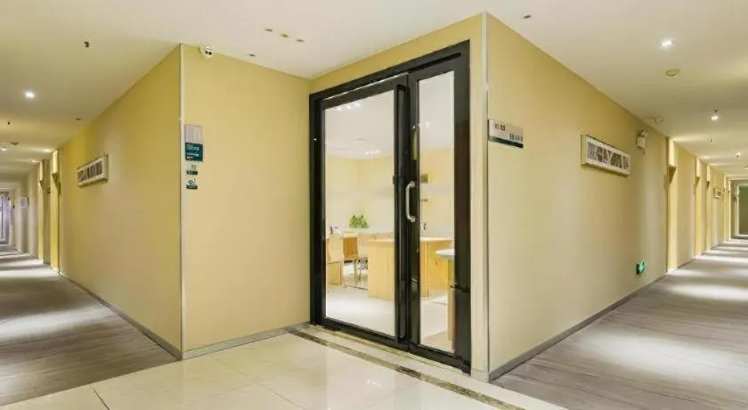 City Comfort Inn Guangzhou Shangxiajiu Hualin Temple Chenjiaci Metro Station