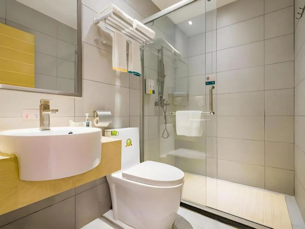 City Comfort Inn Guangzhou Shangxiajiu Hualin Temple Chenjiaci Metro Station