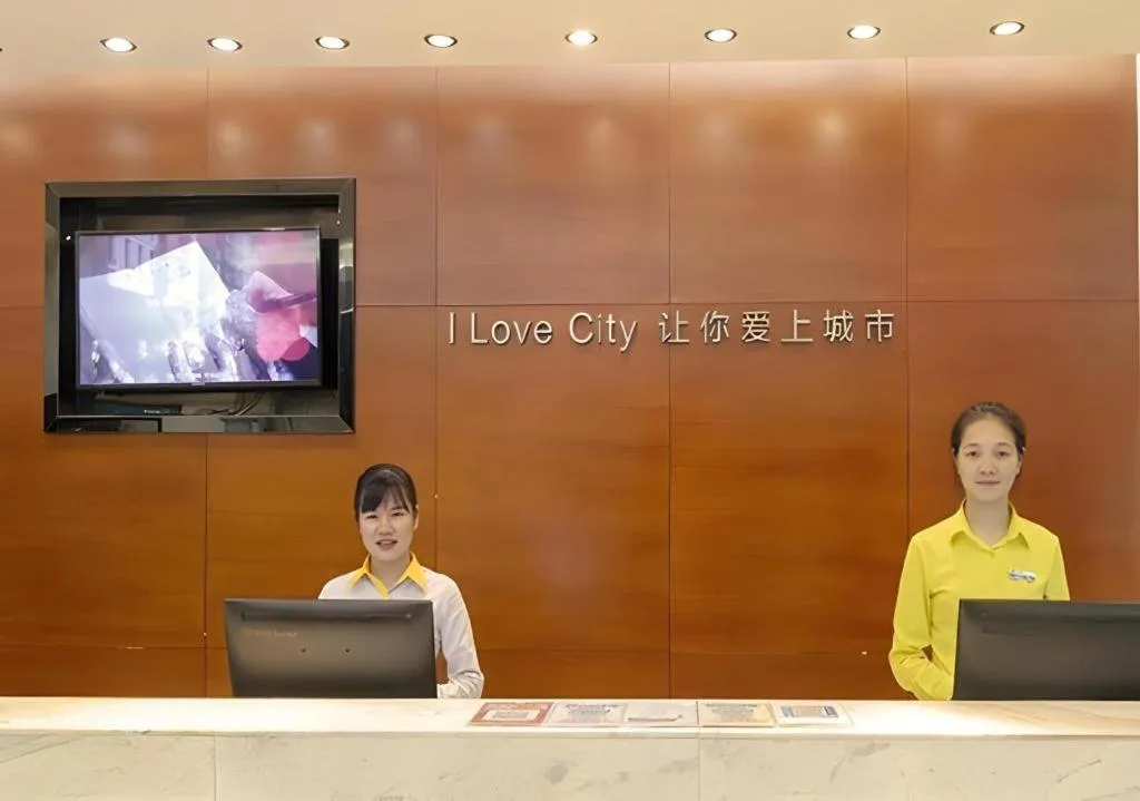 City Comfort Inn Guangzhou Shangxiajiu Hualin Temple Chenjiaci Metro Station