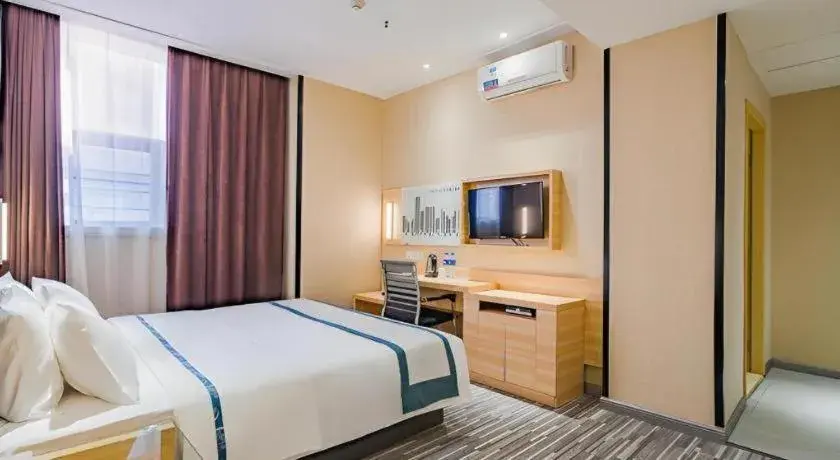 Bed in City Comfort Inn Guangzhou Shangxiajiu Hualin Temple Chenjiaci Metro Station Bed in City Comfort Inn Guangzhou Shangxiajiu Hualin Temple Chenjiaci Metro Station