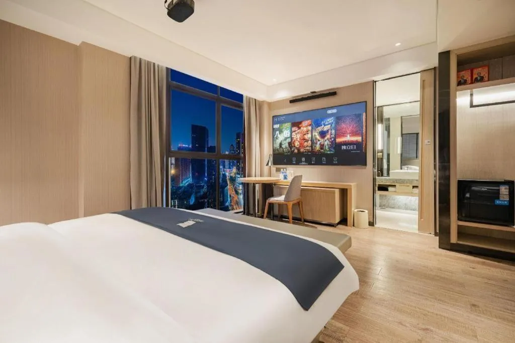 Bed in Echarm Hotel Wuhan Hankou Station Changgang Road Metro Station