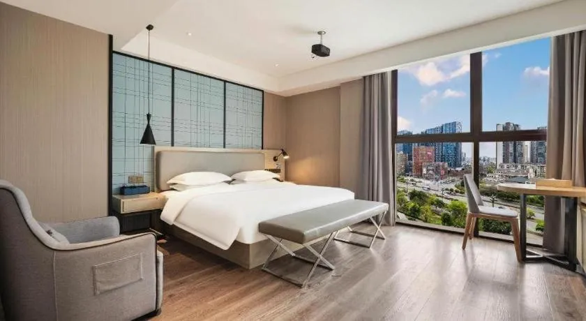 Bed in Echarm Hotel Wuhan Hankou Station Changgang Road Metro Station