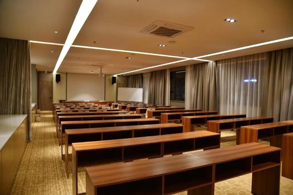 Echarm Hotel Wuhan Hankou Station Changgang Road Metro Station