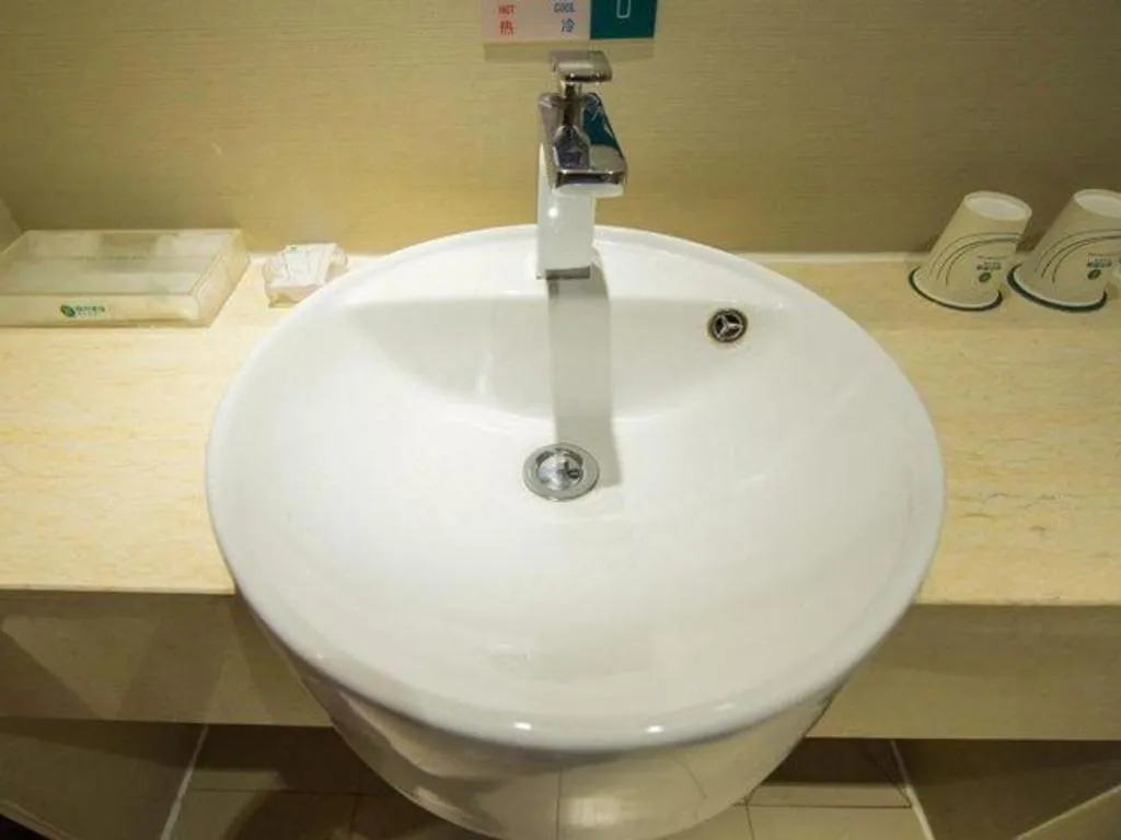 City Comfort Inn Wuhan Guanggu Textile University