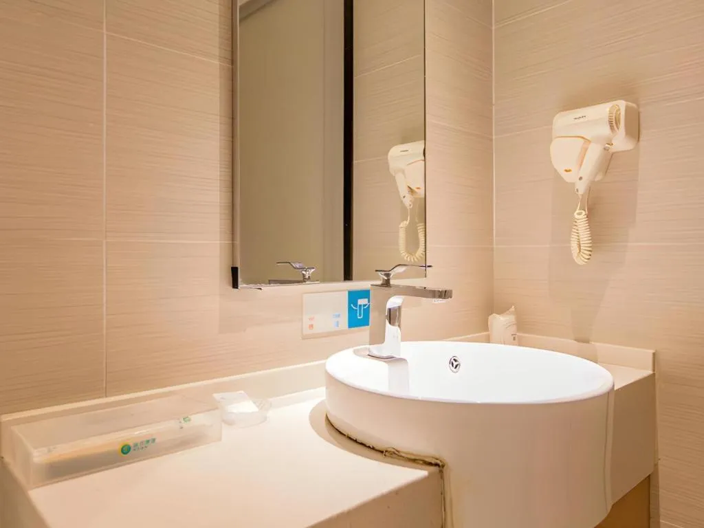 City Comfort Inn Wuhan Jianghan Road Liuduqiao Metro Station