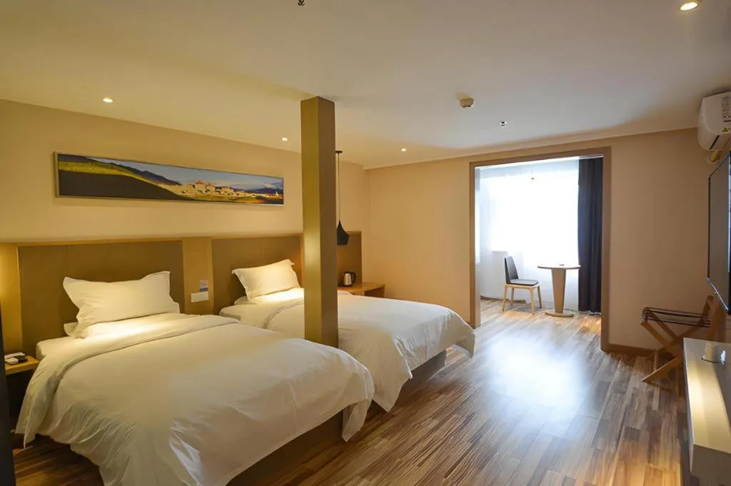 Bed in City Comfort Inn Wuhan Jianghan Road Liuduqiao Metro Station