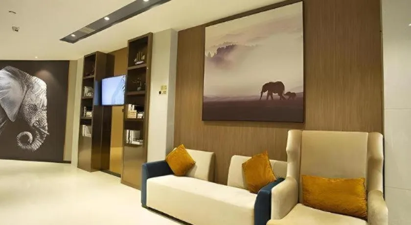 Bed in Jtour Inn Huanggang Wuxue City Square