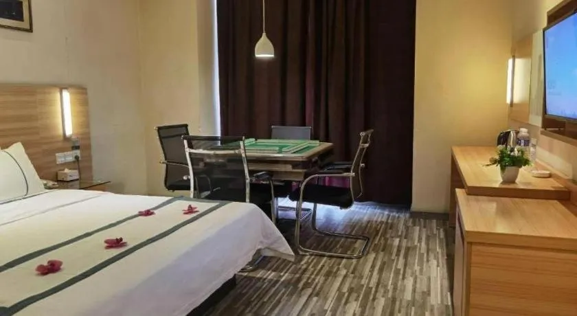 Bed in City Comfort Inn Wuhan Panlongcheng Baishang Shopping Center