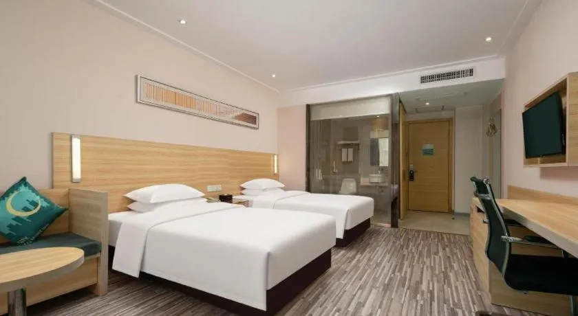 Bed in City Comfort Inn Wuhan Panlongcheng Baishang Shopping Center
