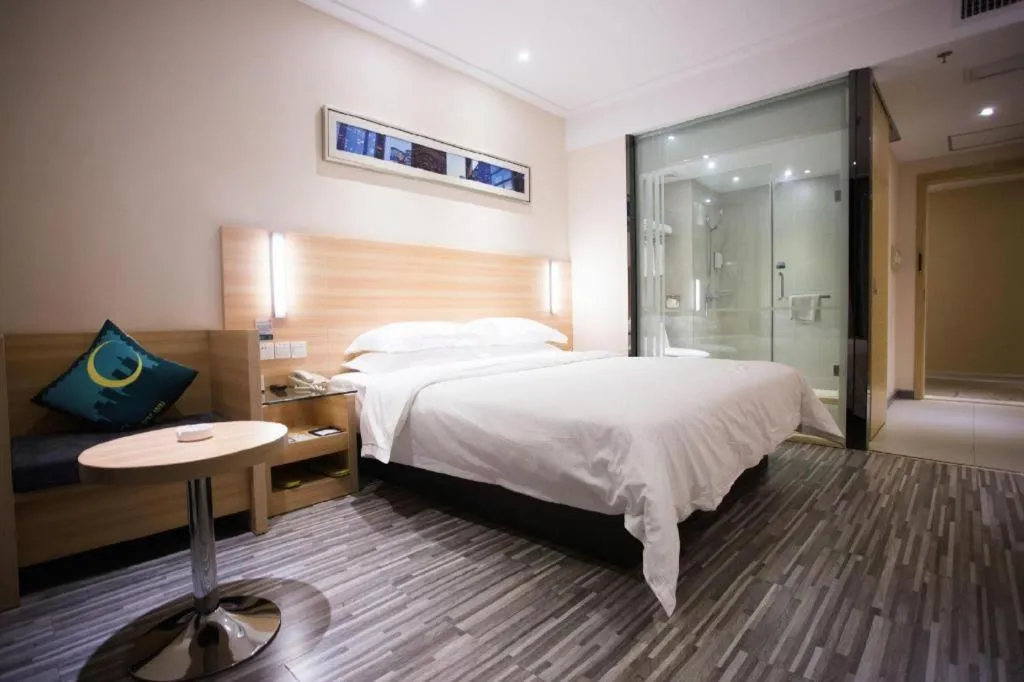 Bed in City Comfort Inn Wuhan Panlongcheng Baishang Shopping Center