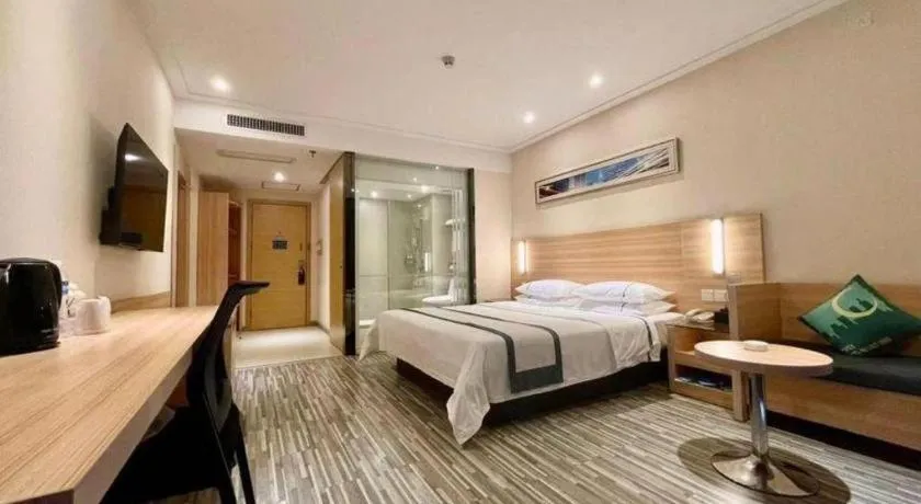 Bed in City Comfort Inn Wuhan Panlongcheng Baishang Shopping Center