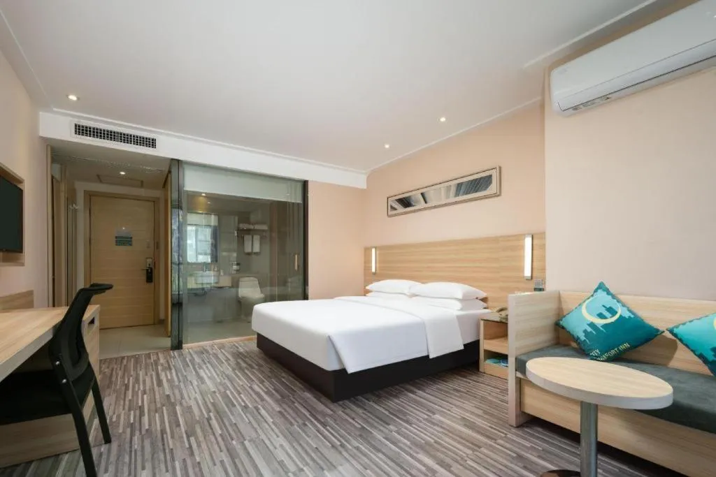Bed in City Comfort Inn Wuhan Panlongcheng Baishang Shopping Center