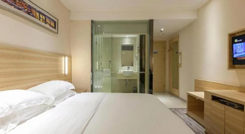 Bed in City Comfort Inn Hankou Railway Station Tangjiadun Wanda Plaza