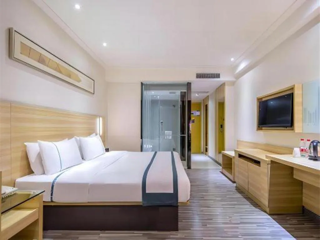 Bed in City Comfort Inn Hankou Railway Station Tangjiadun Wanda Plaza