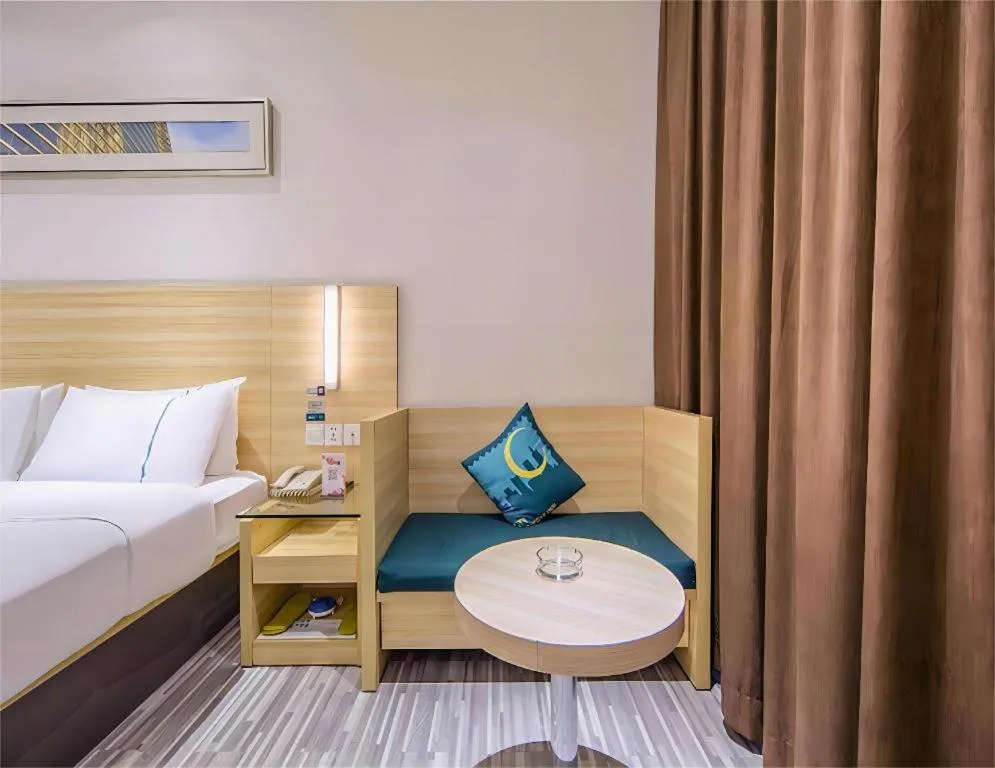 Bed in City Comfort Inn Hankou Railway Station Tangjiadun Wanda Plaza