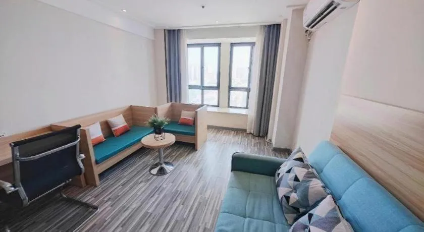 City Comfort Inn Wuhan Sports Center Sanjiaohu Metro Station