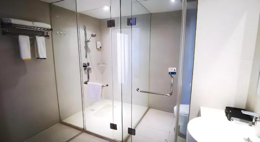 City Comfort Inn Wuhan Sports Center Sanjiaohu Metro Station