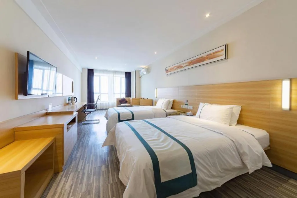 Bed in City Comfort Inn Wuhan Sports Center Sanjiaohu Metro Station